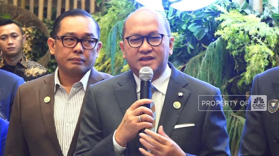 Chief Executive Officer (CEO) Badan Pengelola Investasi (BPI) Daya Anagata Nusantara (Danantara), Rosan Roeslani menyebut program waste to energy (WTE) atau mengubah sampah menjadi listrik akan diluncurkan pada awal november.