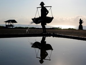 RI Setop Impor Garam Akhir 2027