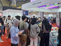 Pendidikan Tinggi, Upah Rendah: 35% Pekerja Muda Salah Jurusan