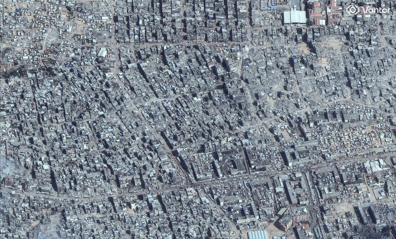 Citra satelit menunjukkan gambaran umum bangunan-bangunan yang hancur di Rafah, 10 Oktober 2025. (via REUTERS/Satellite image ©2025 Vantor)
