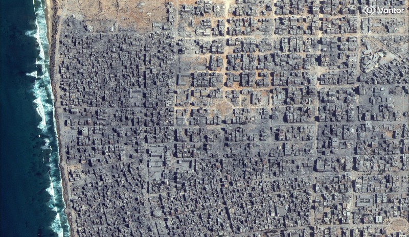 Citra satelit menunjukkan gambaran umum bangunan-bangunan yang hancur di Rafah, 10 Oktober 2025. (via REUTERS/Satellite image ©2025 Vantor)