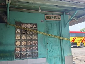 Gempar Ibu dan Bayinya Tewas dalam Musala Terminal di Jakbar