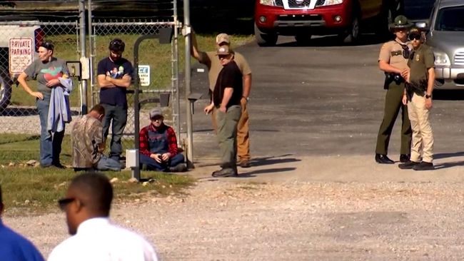 Pabrik Meledak! Bangunan Hancur Seketika, 18 Orang Hilang