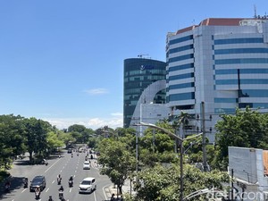 Surabaya-Denpasar Punya Potensi Dikembangkan Jadi Kota Pintar