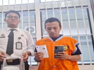 Perempuan Ini Selundupkan HP ke Saudaranya di Lapas Tulungagung