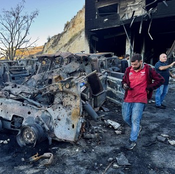 Biadab! Israel Bom Gudang Alat Berat di Lebanon, 1 Warga Sipil Tewas