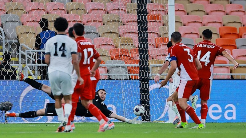 Timnas Indonesia menelan kekalahan melawan Irak dengan skor tipis 1-0 di laga lanjutan Grup B babak keempat Kualifikasi Piala Dunia 2026 Zona Asia. (REUTERS/Stringer)
