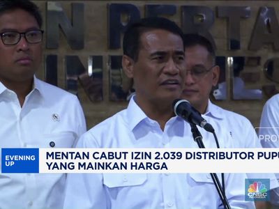 Video: Mentan Cabut Izin 2039 Distributor Pupuk