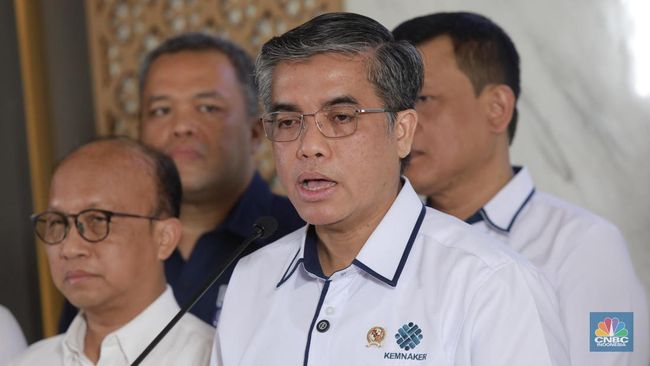 Blusukan ke Magang Hub, Menaker: 6 Bulan Kerja Jangan Sia-Siakan!