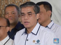 Soal UMP 2026, Menaker: Nanti Saya Kasih Surprise!