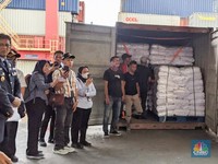 Pengusaha Tekstil Teriak-Lapor Purbaya, Impor Ilegal Rugikan RI Rp54 T
