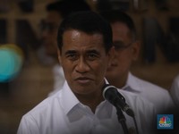 Harga Pupuk Turun 20% & Bantuan Alsintan Dikawal Ketat Mentan Amran