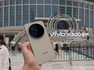 Vivo X300 Pro Meluncur, Perdana dengan Dimensity 9500