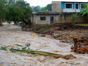Banjir Dahsyat di Meksiko Tewaskan 64 Orang, 65 Hilang