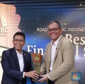 MUF Raih Sustainable Multi-Segment Financing Leadership Award