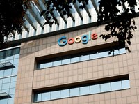 Dilacak Google 24 Jam Penuh, Netizen Minta Ganti Rugi Rp 39 Triliun