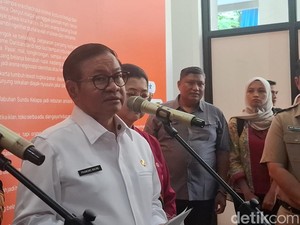 Pedagang Pasar Barito Demo di Balkot Minta Tak Direlokasi, Ini Kata Pramono