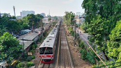 Imbas Kebakaran di Pemukiman Tanah Abang, 5 Perjalanan KRL Sempat Terlambat