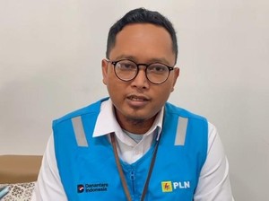 Kuli Bangunan di Jombang Didenda PLN Rp 6,9 Juta