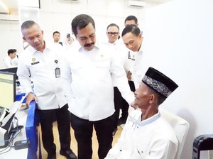 Menteri Imipas Minta Warga Lapor Bila Layanan Imigrasi Tak PRIMA