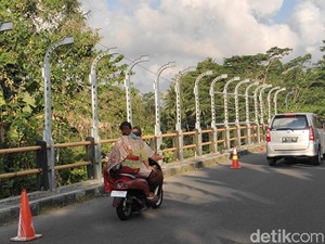 Usai Tukad Bangkung, Giliran Jembatan Tukad Penet Sangeh Dipasang Pagar Pengaman