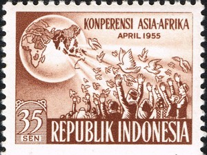 Kisah Prangko KAA 1955: Simbol Perdamaian dari Bandung untuk Dunia