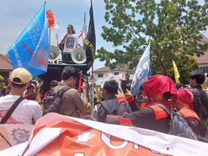 Serikat Buruh di Batam Usul Kenaikan Upah 8,5-10 Persen