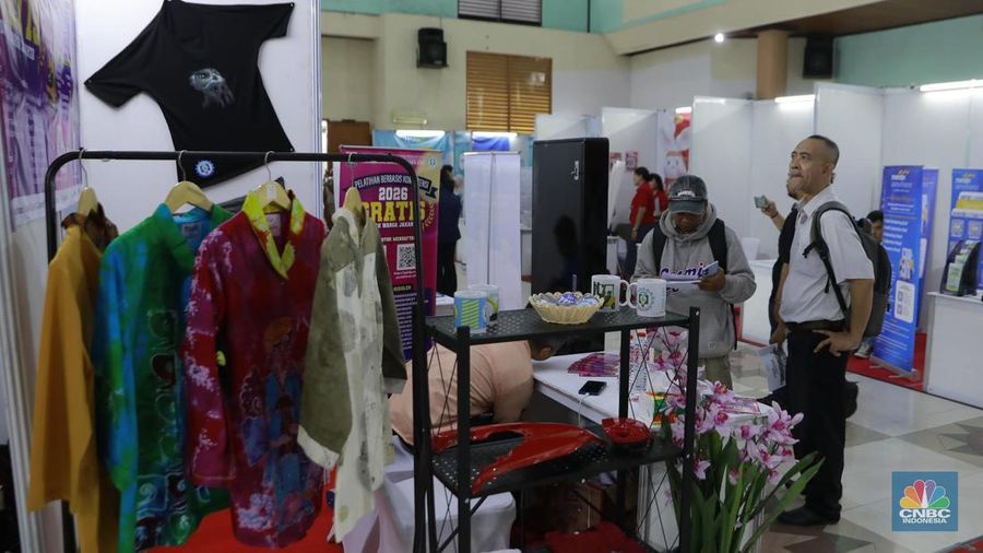 Suasana acara Jakarta Job Fest 2025 yang diselenggarakan di Gedung Serbaguna Gelora Sunter, Jakarta, Selasa (14/10/2025). (CNBC Indonesia/Muhammad Sabki) Suasana acara Jakarta Job Fest 2025 yang diselenggarakan di Gedung Serbaguna Gelora Sunter, Jakarta, Selasa (14/10/2025). (CNBC Indonesia/Muhammad Sabki)