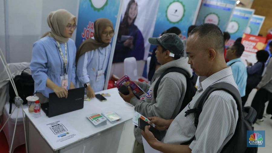 Suasana acara Jakarta Job Fest 2025 yang diselenggarakan di Gedung Serbaguna Gelora Sunter, Jakarta, Selasa (14/10/2025). (CNBC Indonesia/Muhammad Sabki) Suasana acara Jakarta Job Fest 2025 yang diselenggarakan di Gedung Serbaguna Gelora Sunter, Jakarta, Selasa (14/10/2025). (CNBC Indonesia/Muhammad Sabki)