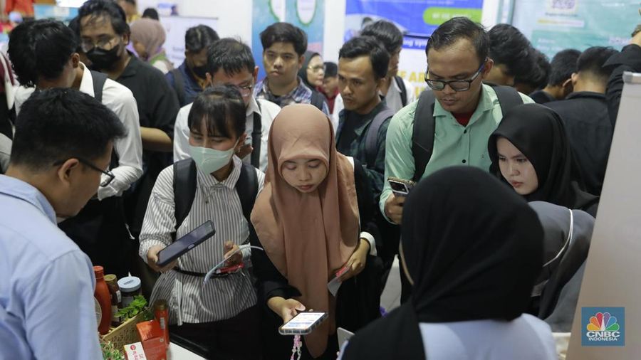 Suasana acara Jakarta Job Fest 2025 yang diselenggarakan di Gedung Serbaguna Gelora Sunter, Jakarta, Selasa (14/10/2025). (CNBC Indonesia/Muhammad Sabki) Suasana acara Jakarta Job Fest 2025 yang diselenggarakan di Gedung Serbaguna Gelora Sunter, Jakarta, Selasa (14/10/2025). (CNBC Indonesia/Muhammad Sabki)