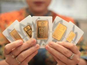 Harga Emas Antam Turun Rp 15 Ribu per Gram Hari Ini, Cek Rinciannya