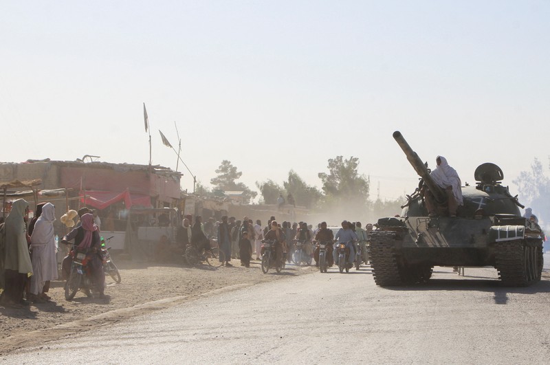 Konflik di perbatasan Afghanistan dan Pakistan kembali memanas, puluhan orang di kedua pihak tewas. Konflik di perbatasan Afghanistan dan Pakistan kembali memanas, puluhan orang di kedua pihak tewas. (REUTERS/Stringer)