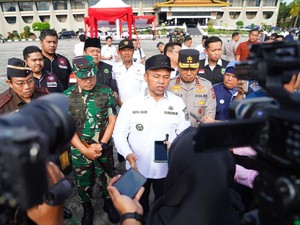 Kapolda Riau Hadiri Peluncuran Satgas PHK di Kantor Gubernur