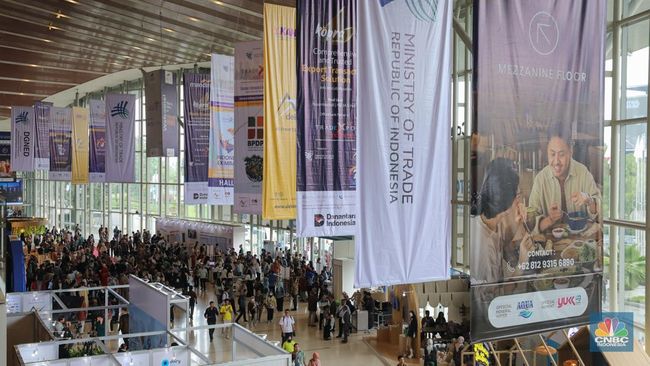 Live Now! Rombongan Istana Merapat ke Trade Expo Indonesia