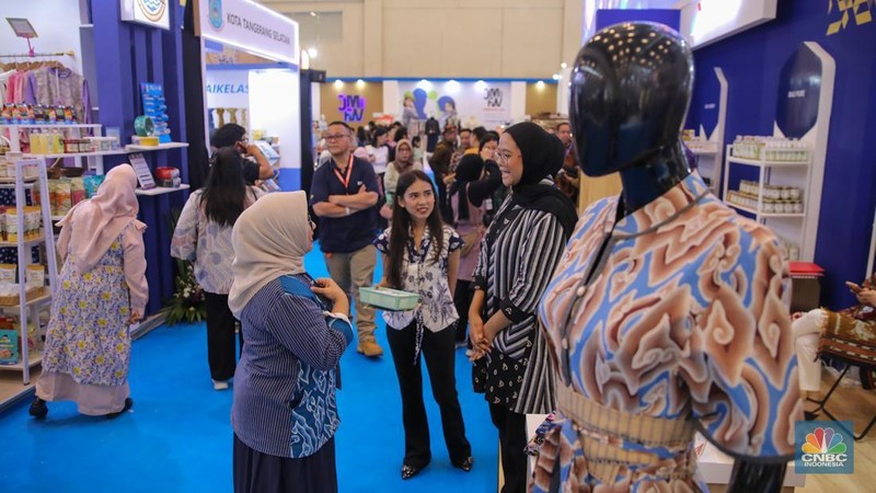 Suasana jelang Opening Ceremony Trade Expo Indonesia (TEI) 2025 di ICE BSD, Kabupaten Tangerang, Banten, Rabu (15/10/2025). (CNBC Indonesia/Faisal Rahman)