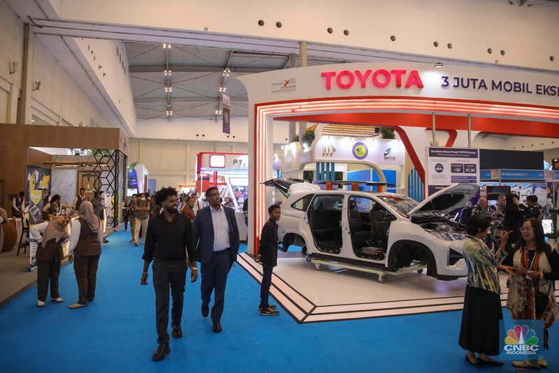Suasana jelang Opening Ceremony Trade Expo Indonesia (TEI) 2025 di ICE BSD, Kabupaten Tangerang, Banten, Rabu (15/10/2025). Suasana jelang Opening Ceremony Trade Expo Indonesia (TEI) 2025 di ICE BSD, Kabupaten Tangerang, Banten, Rabu (15/10/2025). (CNBC Indonesia/Faisal Rahman)
