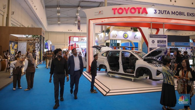 Suasana jelang Opening Ceremony Trade Expo Indonesia (TEI) 2025 di ICE BSD, Kabupaten Tangerang, Banten, Rabu (15/10/2025). (CNBC Indonesia/Faisal Rahman)