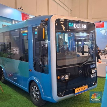Angkot Listrik Made in Bandung Mejeng di TEI 2025