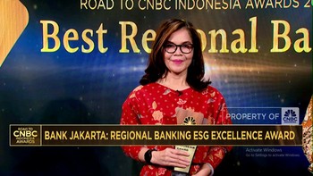Video:Bank Jakarta Raih Penghargaan Regional Bank ESG Excellence Award