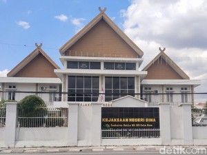 Diduga Salahgunakan Pokir, 25 Anggota DPRD Kota Bima Dilaporkan ke Kejari