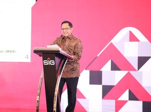 Mendagri Tito Ajak Pemda Sukseskan Program Tiga Juta Rumah