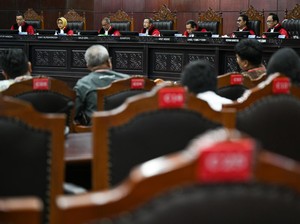 Alasan MK soal Usia Pensiun Guru Tak Bisa Sama dengan Dosen
