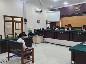 Pramusaji Karaoke di Mojokerto yang Nyambi Mucikari Divonis 3 Tahun Bui