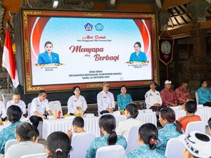 Balita hingga Lansia, 50 Warga Desa Serai Terima Bantuan dari PKK Bali