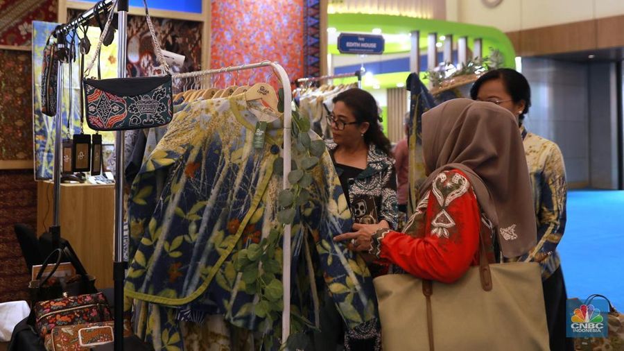 UMKM binaan Pertamina di ajang Trade Expo Indonesia (TEI) 2025 di ICE BSD City, Tangerang, Kamis, (16/10/2025). UMKM binaan Pertamina di ajang Trade Expo Indonesia (TEI) 2025 di ICE BSD City, Tangerang, Kamis, (16/10/2025). (CNBC Indonesia/Muhammad Sabki)