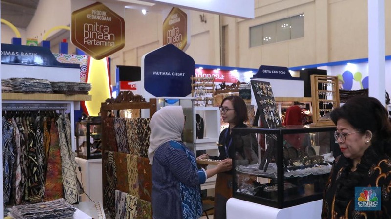 UMKM binaan Pertamina di ajang Trade Expo Indonesia (TEI) 2025  di ICE BSD City, Tangerang, Kamis, (16/10/2025). (CNBC Indonesia/Muhammad Sabki)