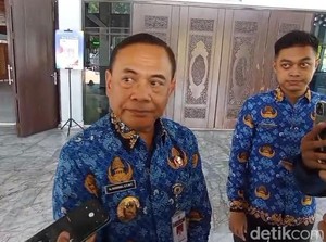 Bupati Pati yang Kena OTT KPK Diperiksa di Polres Kudus