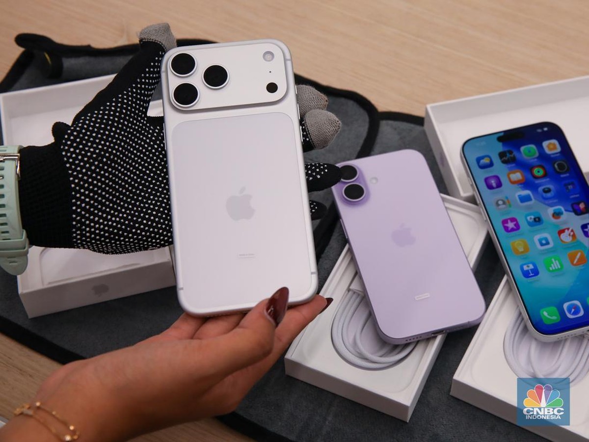 Penjualan iPhone 17 Melonjak, Saham Apple Cetak Rekor Baru di Pasar Global