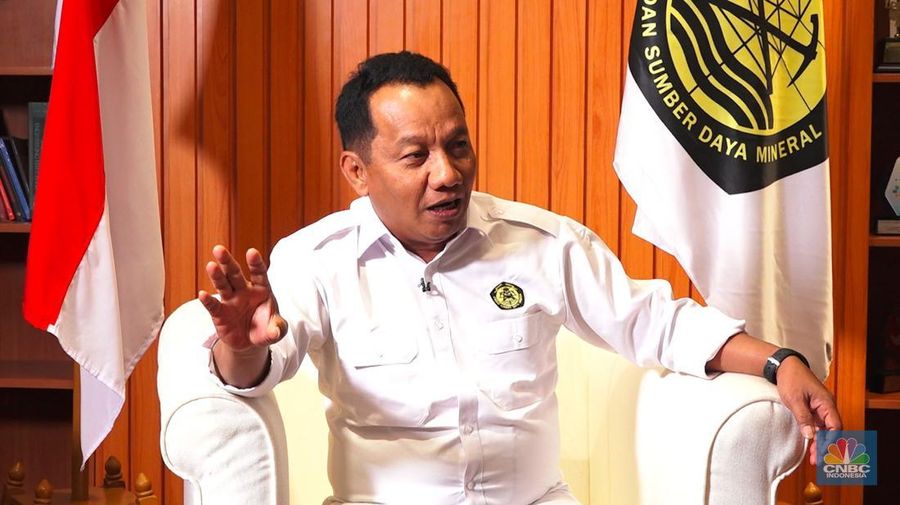 Direktur Jenderal Minerba Kementerian ESDM, Tri Winarno menyampaikan paparan dalam program CNBC Indonesia Road to Hari Tambang & Energi di Jakarta. (CNBC Indonesia TV)