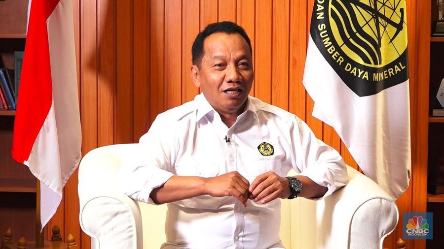 Direktur Jenderal Minerba Kementerian ESDM, Tri Winarno menyampaikan paparan dalam program CNBC Indonesia Road to Hari Tambang & Energi di Jakarta. (CNBC Indonesia TV)